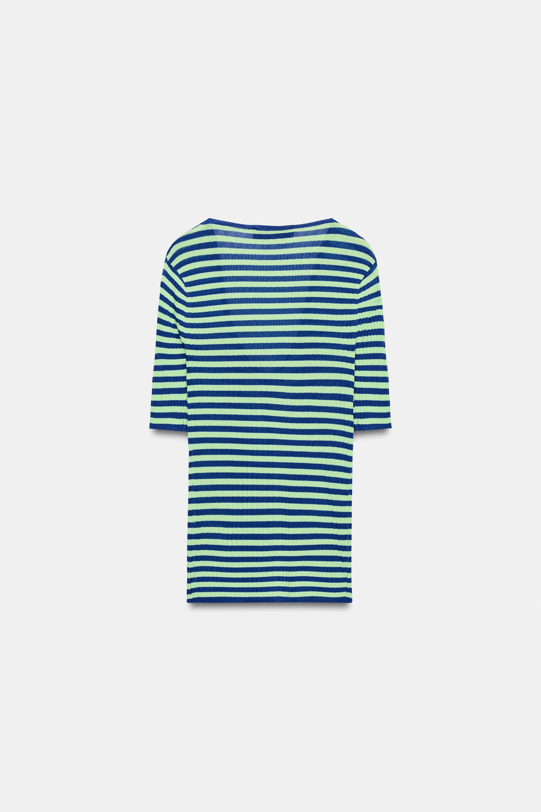 STRIPED KNIT TOP